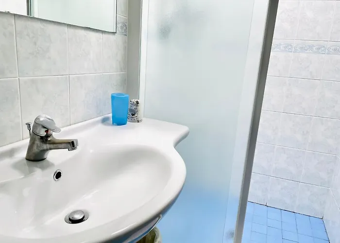 Tirsus Hotel 3*