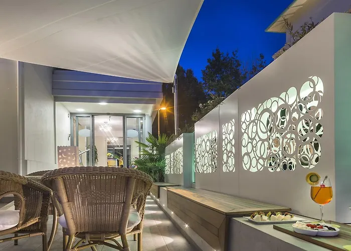 Tirsus Hotel 3*